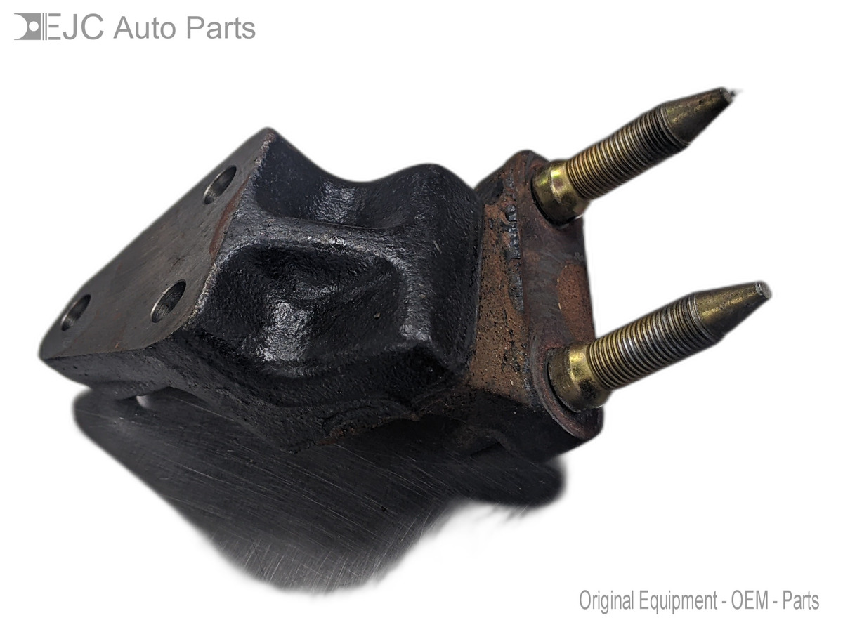 Motor Mount Bracket For 97-98 Honda CR-V  2.0  FWD - $34.60