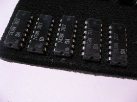 7438N Signetics TTL IC 2 Input NAND Quad DIP 14 Pin Plastic 7438 - NOS Qty 5 - $9.49