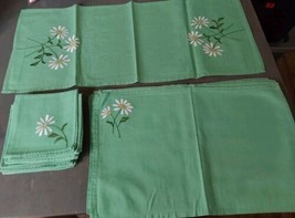 Vintage Cotton Embroidered Green Daisy Table Runner Napkins Placemats 8pc - $46.54