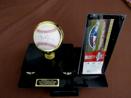 Tony Larussa 07 Record 1042 Win Cards Hof Signed Auto Game Used Baseball Jsa Tic - £395.67 GBP