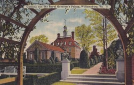 Williamsburg Virginia VA Gardens Royal Governor&#39;s Palace 1940 Postcard C07 - £2.33 GBP
