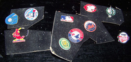 basball appearal/accessories {vintage team pins} - £7.37 GBP