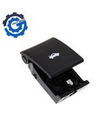 New OEM Hood Release Lever for 2011-2021 Dodge Chrysler Jeep 68085761AB - $26,067.71 MXN