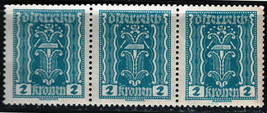 AUSTRIA 1922-1924 Very Fine MNH Strip of 3 Stamps Scott # 252 - £0.77 GBP
