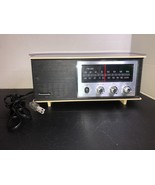 Nice Panasonic AM/FM Electric Tabletop Radio Model RE-6283 WORKS!! - $33.89 CAD