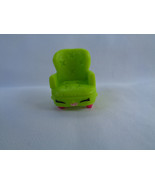Shopkins Season 4 Comfy Chair Neon Green #4-042 - £0.88 GBP