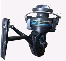 Vintage Shakespeare PRO-AM Series 20/35 Spinning Reel Gear Ratio 5:1 - $28.12