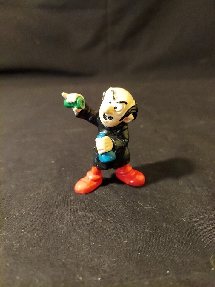 Smurfs Super Smurf Lot: Gargamel  40211 Rare Vintage Display Figurine - $13.45