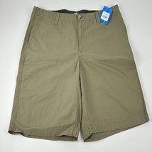 Columbia Men&#39;s Big &amp; Tall 10&quot; Washed Out Shorts in Sage Green-Size 42 - £22.51 GBP