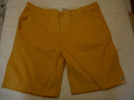 Men&#39;s St. John&#39;s Bay Legacy Flat Front Shorts Luminous Apricot  Size 36 NEW - £16.09 GBP