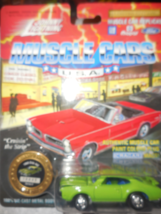 Johnny Lightning Musscle Cars Green&quot;&#39;69 Olds 442&quot; Mint On Sealed Card 1/... - $5.00