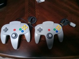 Lot Of 2 Nintendo 64 N64 Gray Controller Authentic OEM Tested Tight Sticks - £43.16 GBP