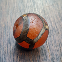 Old Tibetan Himalayan Etched agate  Decorated amulet bead 19mm #2 - $770.01 MXN Old Tibetan Himalayan Etched agate  Decorated amulet bead 19mm #2 - $770.01 MXN