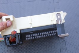 2000-2002 JAGUAR S-TYPE UNDER DASH INTERIOR FUSE RELAY BOX M277 image 11