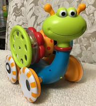Yookidoo Musical CRAWL N&#39; GO SNAIL with Stacker - Encourages Baby&#39;s Crawling - £37.99 GBP