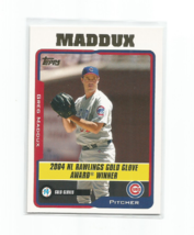 Greg Maddux (Chicago Cubs) 2005 Topps Gold Glove Award Winner Card #704 - £3.96 GBP