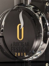 Pro Cigar Festival 2016 crystal ashtray NIB Measures 7" x 7" x 1" image 4