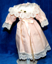 Vintage 16&quot; Doll Clothing Pink Nightgown w/ Silk Lace Flower Collar &amp; Lace Trim - £10.73 GBP
