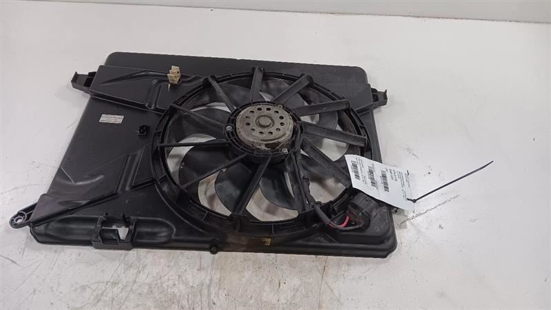 Radiator Fan Motor Fan Assembly VIN B 8th Digit Fits 14-19 ENCORE - $124.84