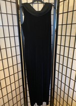 Ronni Nicole Black Velvet Formal Dress with Rhinestone Brooch Size 12 - £31.53 GBP