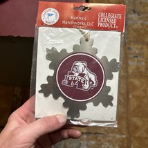Hanna’s Handiworks LLC Mississippi State Bulldogs Christmas Ornament - £11.28 GBP