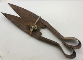 Antique Sheep scissors, Vintage metal Sheep shears, Farm Primitive tool - £16.23 GBP