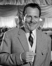 Terry-Thomas with his rakish smile in classic 1960&#39;s pose 8x10 inch photo - £7.66 GBP