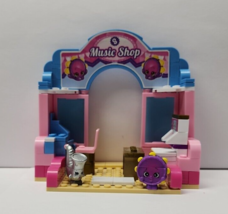 Shopkins Kinstructions Music Shop - Near Complete Set with Instructions - $8.79