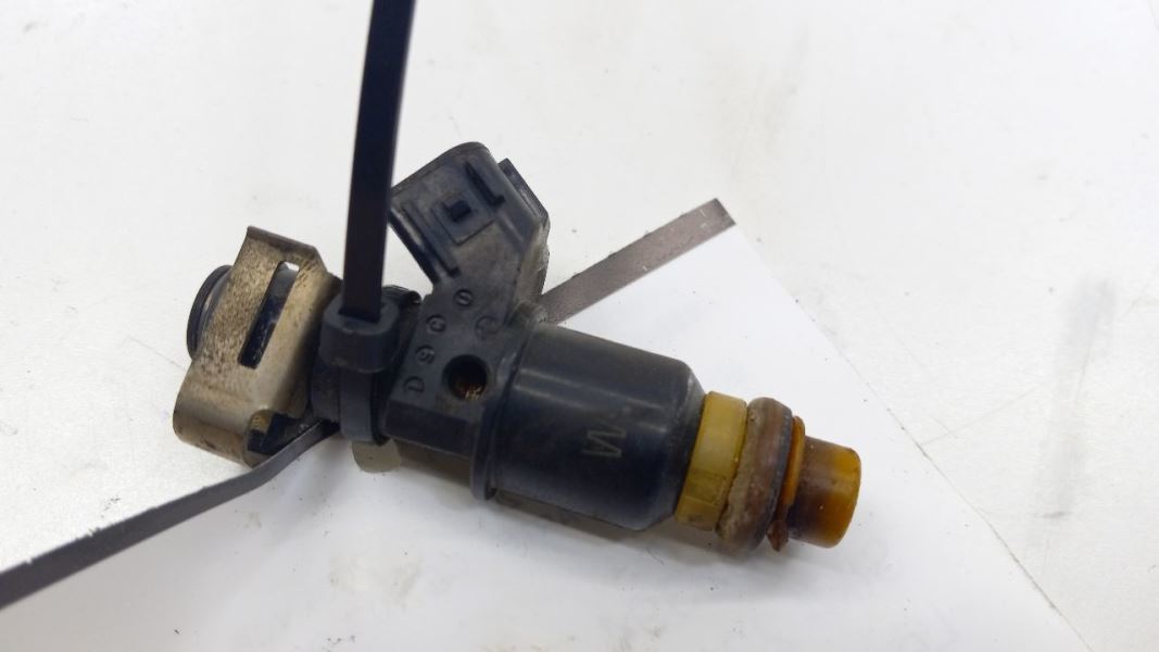 Fuel Injection Injector 3.5L Fits 04-07 VUE - $42.79