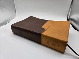 Holy Bible NIV Zondervan Leathersoft Large Print Pew Bible 2011 - $9.89