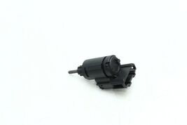 2004-2006 VOLKSWAGEN PHAETON BRAKE LIGHT SWITCH SENSOR H2106 image 2