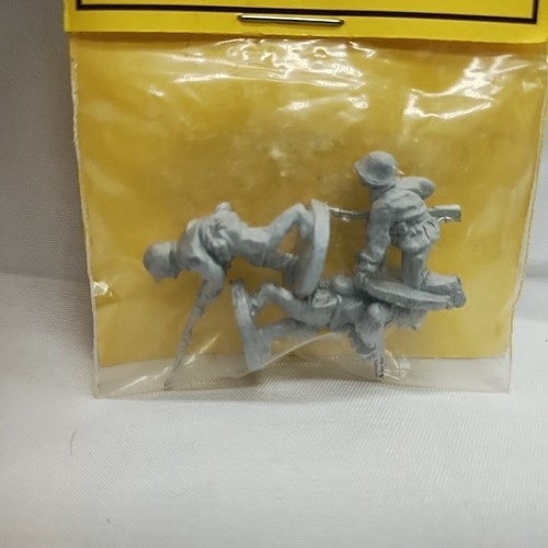 Battlefield Blitz 20MM WWII BNK 2 Infantry Soldiers Rifle Metal Miniatures  Item image 2