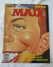 MAD Magazine-Neuman&#39;s Missing Tooth  Sherlock Holmes Pres Regan # 263-June, 1986 - £4.00 GBP
