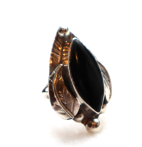 Chunky Vintage Mexican Taxco Sterling Silver Ring Black Onyx Leaf Design Sz 5.5 - £257.19 GBP