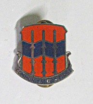 US Army 16th Signal Battalion DUI Insignia Badge - $5.00