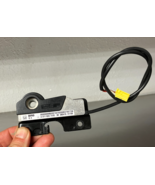 oem 2006-2009 mercedes r350 ml550 gl450 right seat weight sensor a011820... - $68.77 CAD