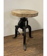 24&quot; Brown And Black Iron Backless Counter Height Bar Chair - $4,366.06 MXN