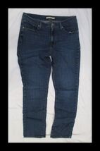 Levi Ladies Classic Straight Leg Jeans Size 12 36x28 - $14.84