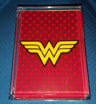 Wonder Woman Emblem Logo Acrylic Executive Display Piece Desk Top Paperw... - £11.25 GBP