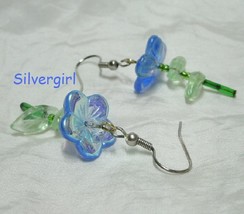 Single Stem Glass Dangle Earrings Blue Flower - £11.05 GBP
