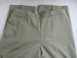 Alfred Dunner pants 14P olive green flat front straight leg inseam 26&quot; - $14.46