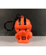 NFL Squeezymate Series 7 2025 Keychain Christian McCaffrey Rare Neon Red... - €72,21 EUR