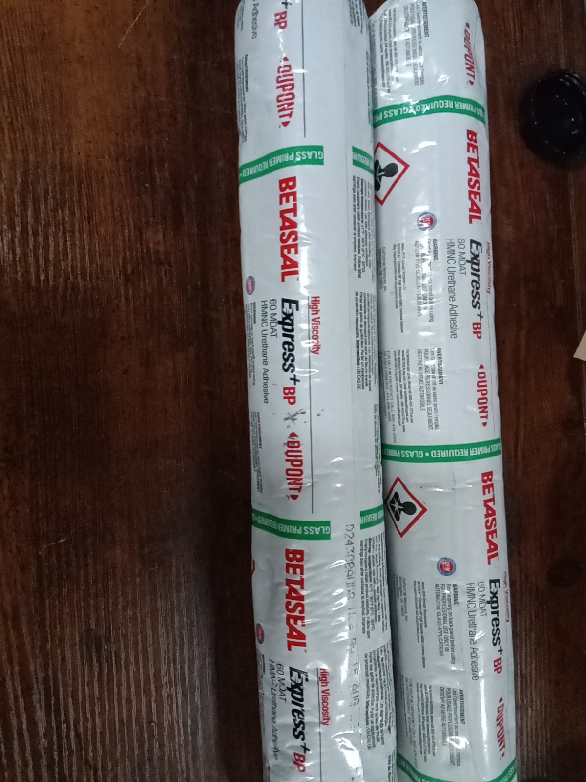 2pk Dupont Betaseal Express+BP 60 MDAT HMNC Urethane Adhesive Sausages 8... - $17.99