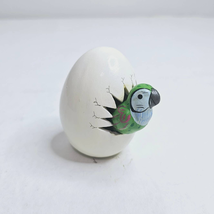 Bird Hatching Mexico Clay Single Parrot Green Hand Painted Signed Egg 201 - £22.10 GBP