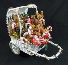VTG Wicker Sleigh Toy Cart Basket Xmas Centerpiece Felt Reindeer Set Santa Decor - £35.46 GBP