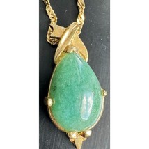 14K Yellow Gold And Green Jade Necklace Pendant Sky - $392.07