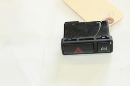 2001-2005 BMW E46 330 325I 328 HAZARD WARNING FLASHER LIGHT SWITCH J789 image 2