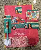 3 PC Pioneer Woman Red Vintage Floral Gift Set - Tote/Cleaning Gloves/Sc... - £12.57 GBP