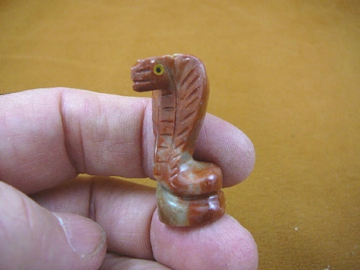 (Y-SNAK-37) little Red COBRA Snake gemstone carving soapstone Peru love ... - $8.59