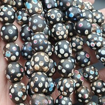 Black Skunk Venetian Style Trade Beads Dotted  Beads EAST OASIS Collection - $1,971.43 MXN